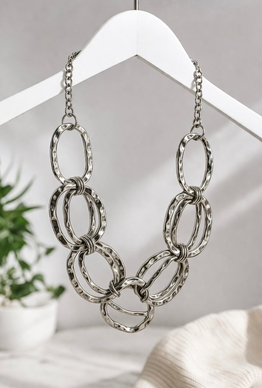 Hammered Silver Tone Link Necklace Chunky Statement Chain 10.5”